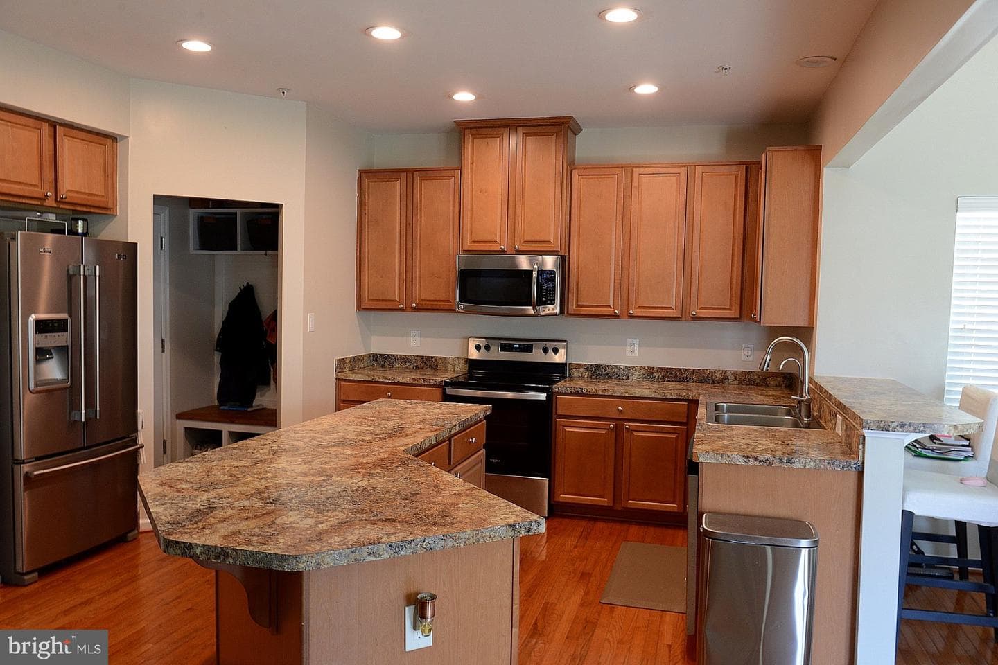 5201 Tipperary Avenue photo 9