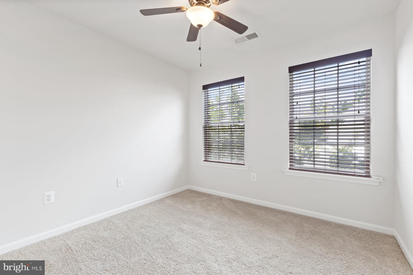 17 Steeplechase Drive photo 36