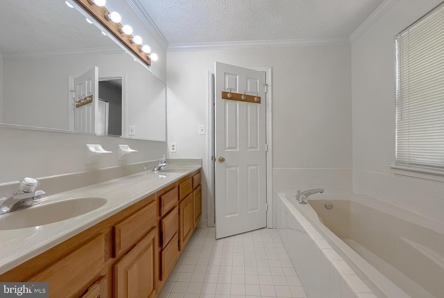 2111 Country Pines Court photo 34