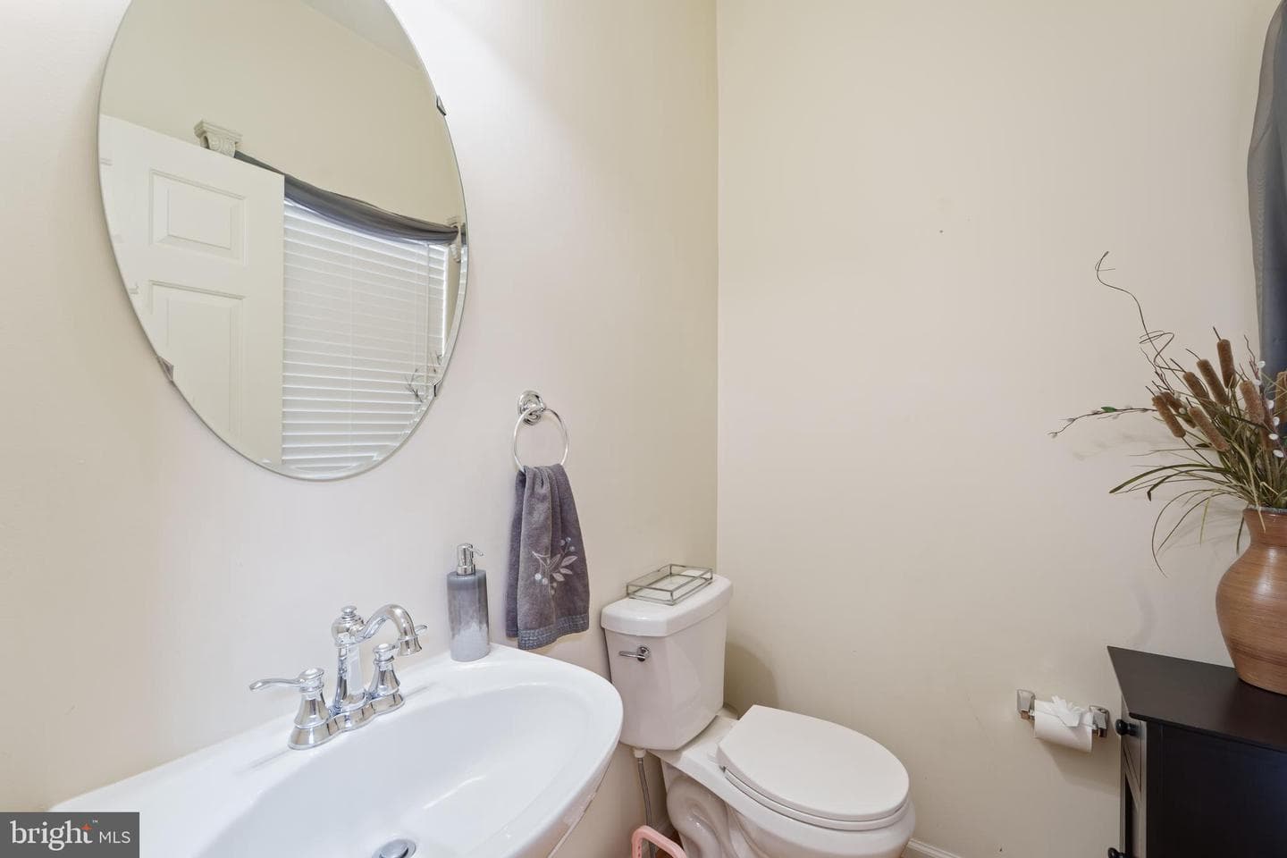 3028 Lundt Court photo 43