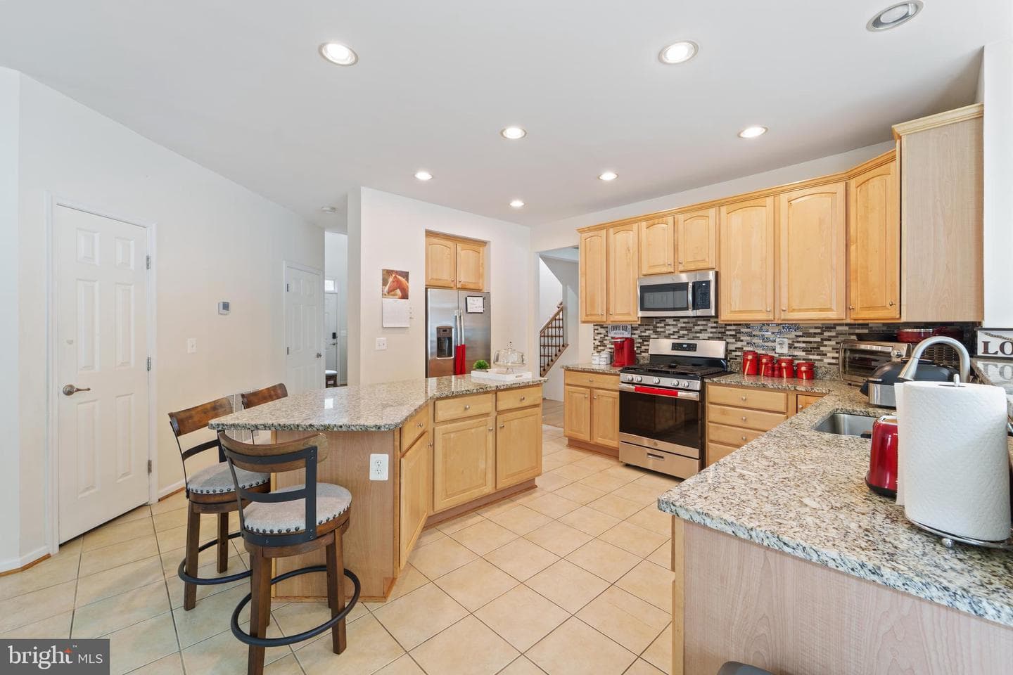 3028 Lundt Court photo 5