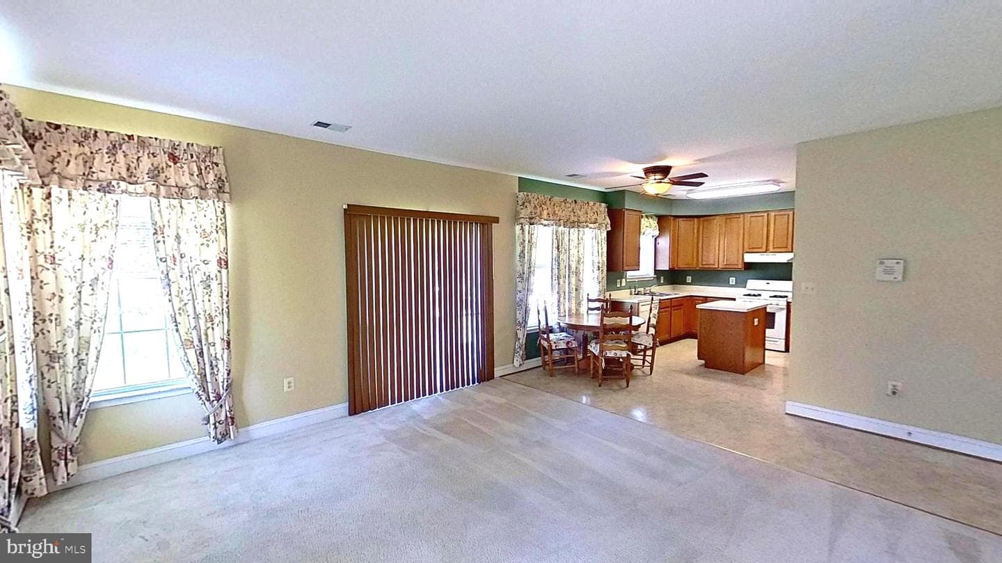 2197 Everett Court photo 23