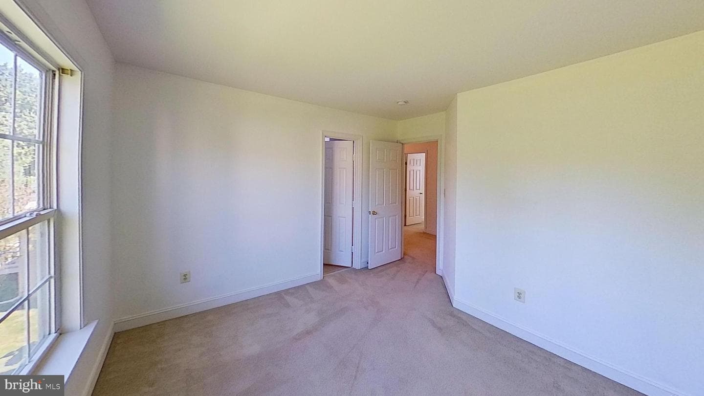 2197 Everett Court photo 41