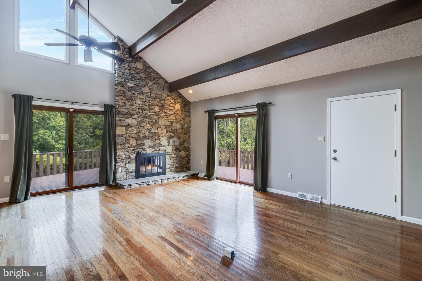 6635 Horseshoe Drive photo 10