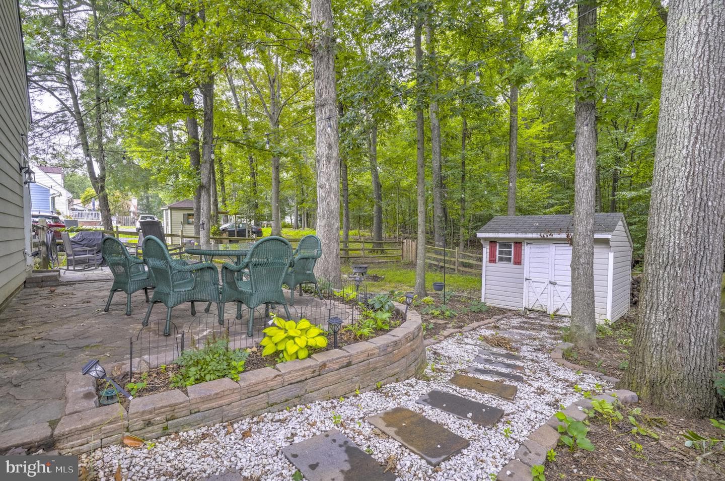 300 Hickory Circle photo 23
