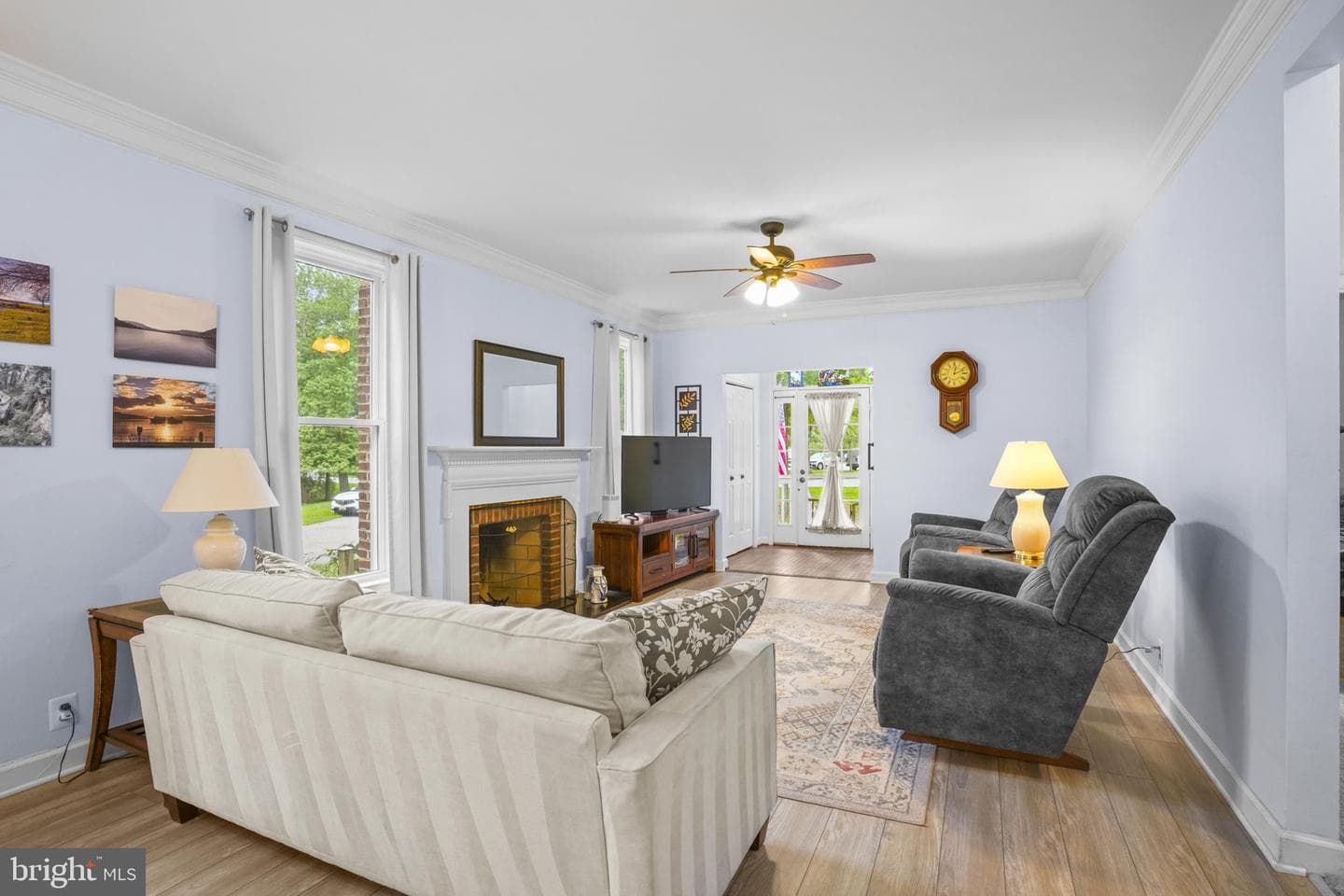 300 Hickory Circle photo 4