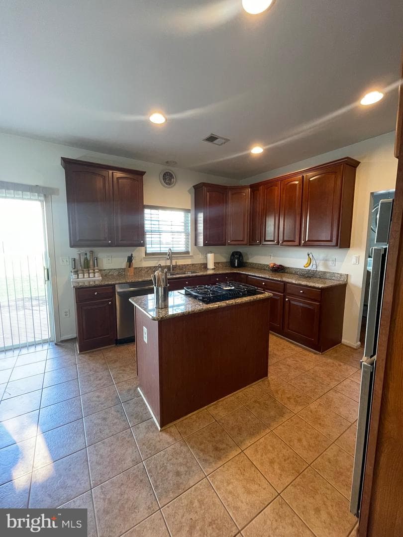 4973 Derryfield Court photo 15