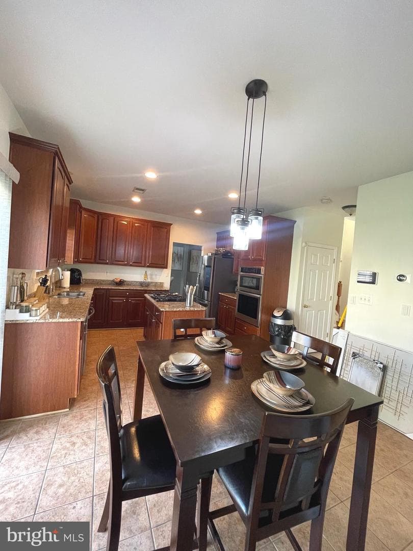 4973 Derryfield Court photo 9