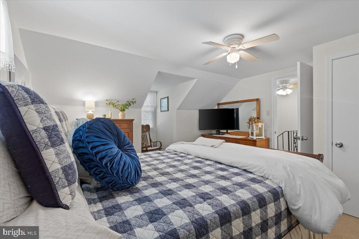 8640 Valley Drive photo 27