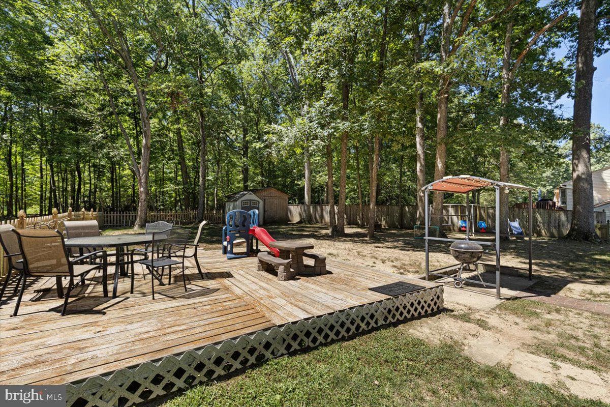 8640 Valley Drive photo 36