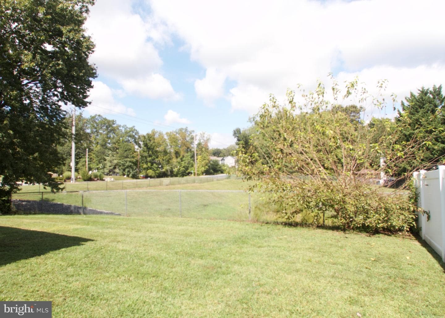 6950 Strawberry Drive photo 21