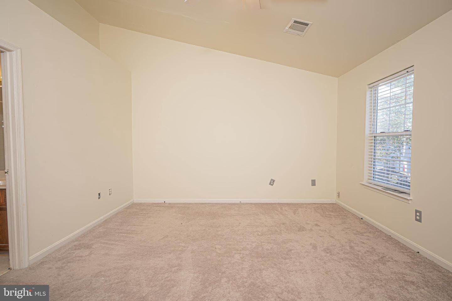 2736 Albermarle Place photo 10