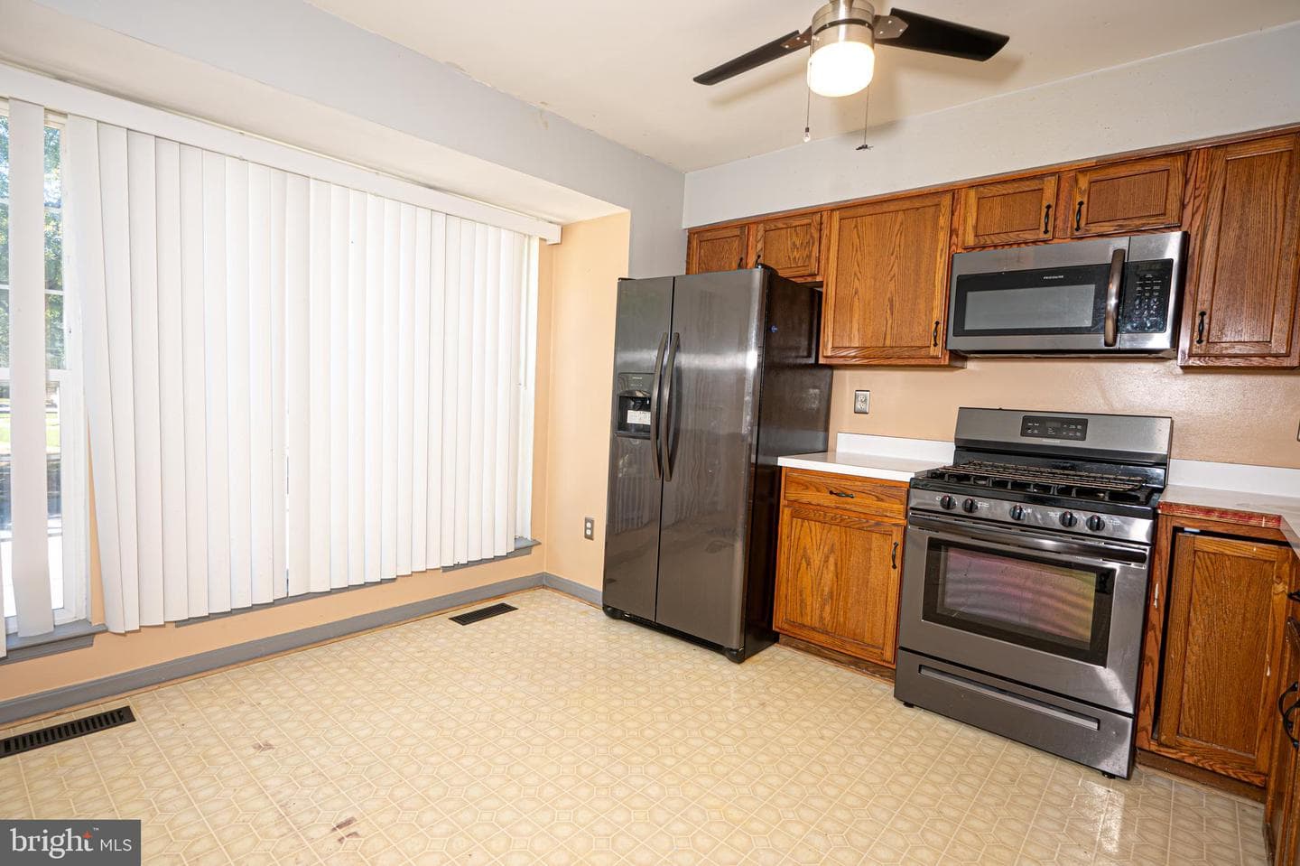 2736 Albermarle Place photo 3