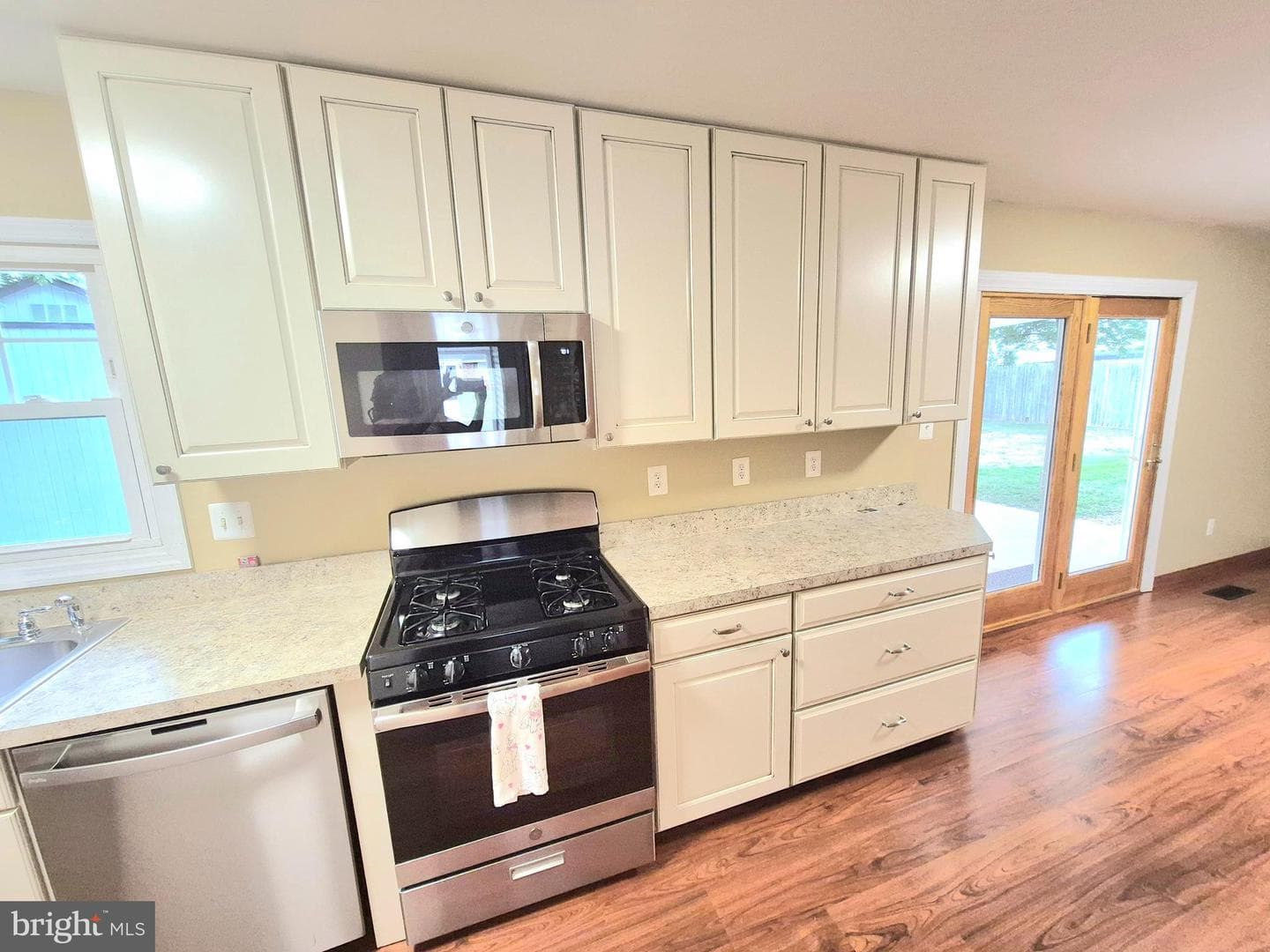 906 Waddell Road photo 19