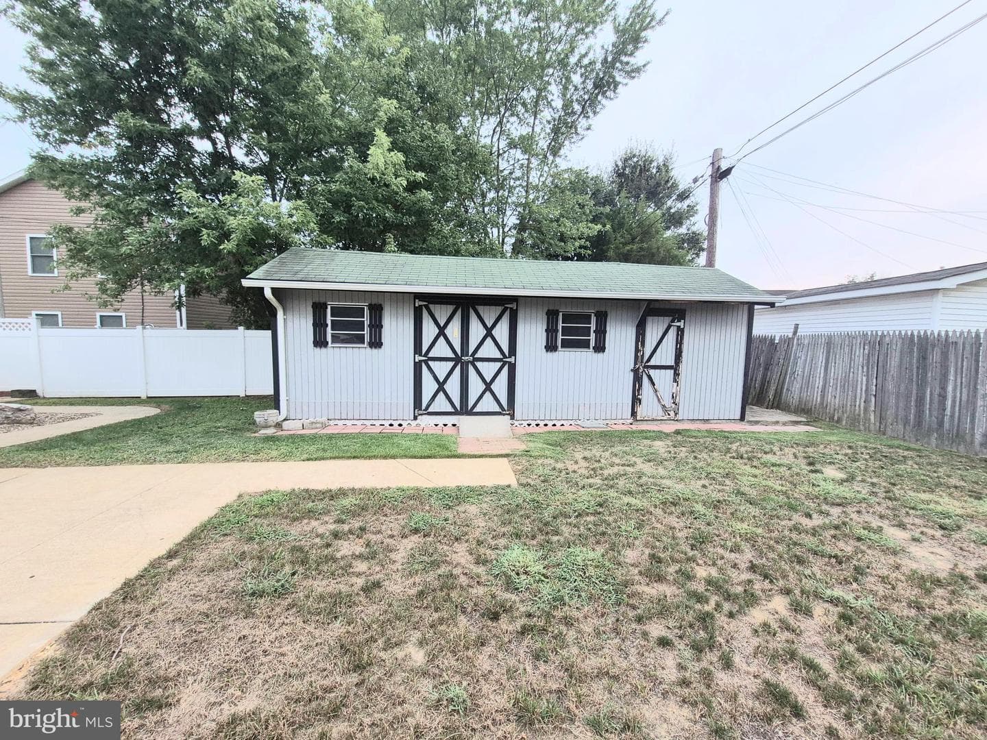 906 Waddell Road photo 3