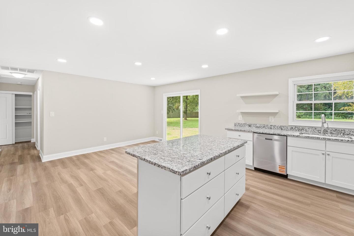 9618 Oriole Lane photo 18
