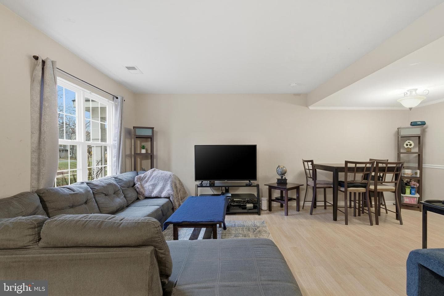 4044 Bluebird Drive photo 18