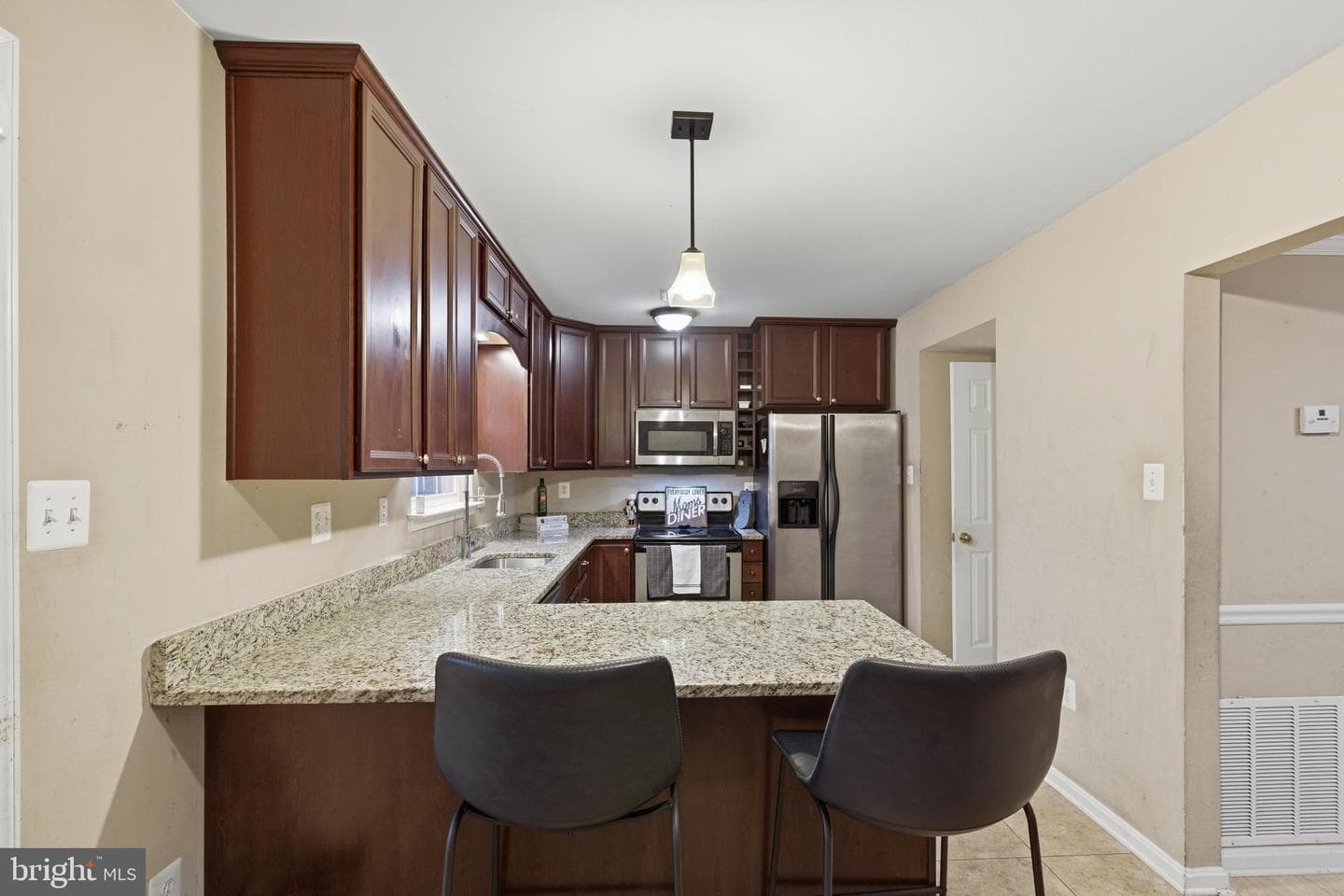 4044 Bluebird Drive photo 8
