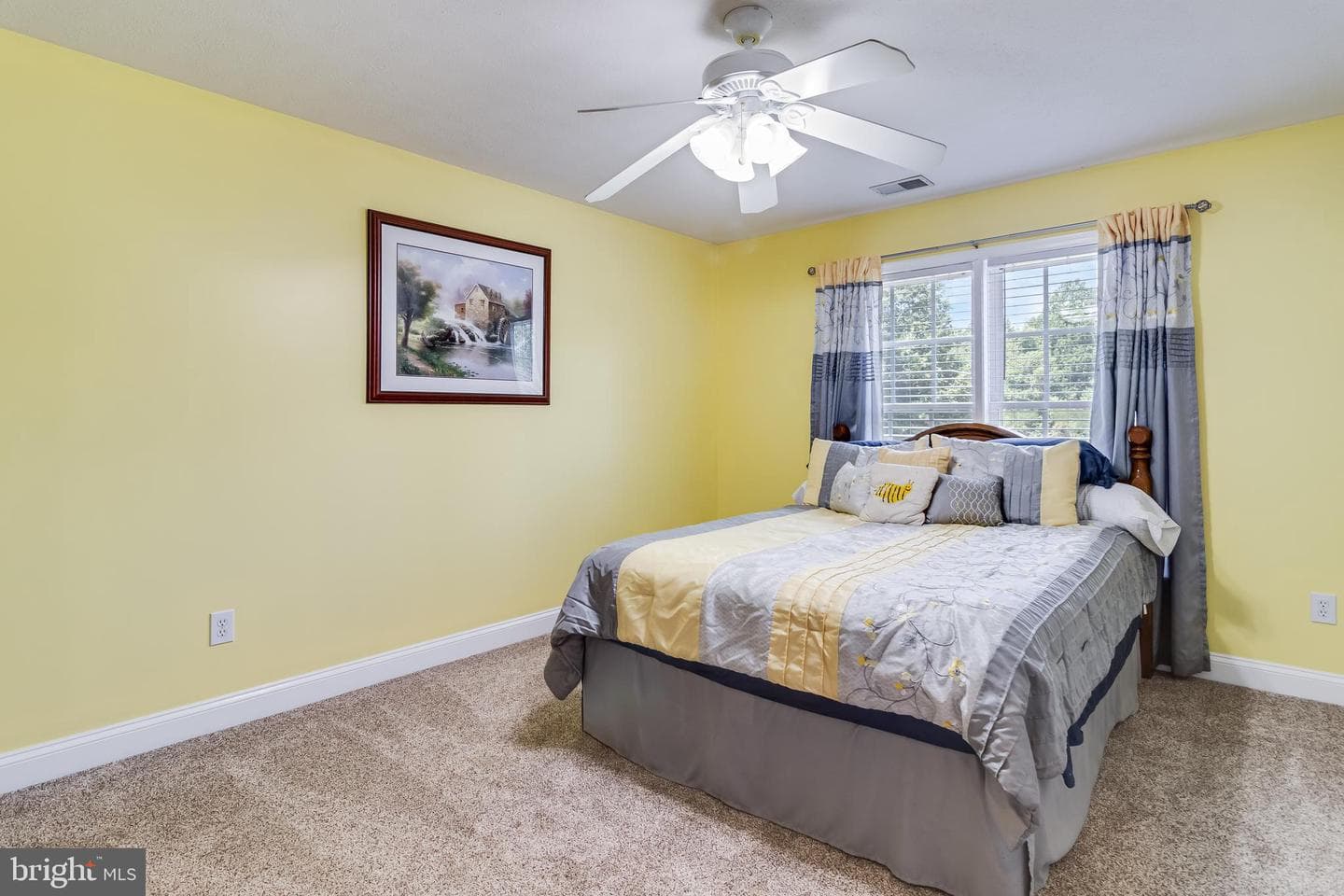 6805 Pale Morning Court photo 32