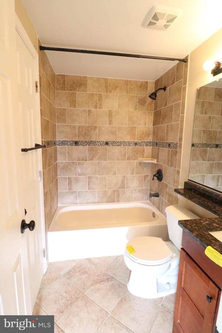 3729 Kempsford Field Place photo 11