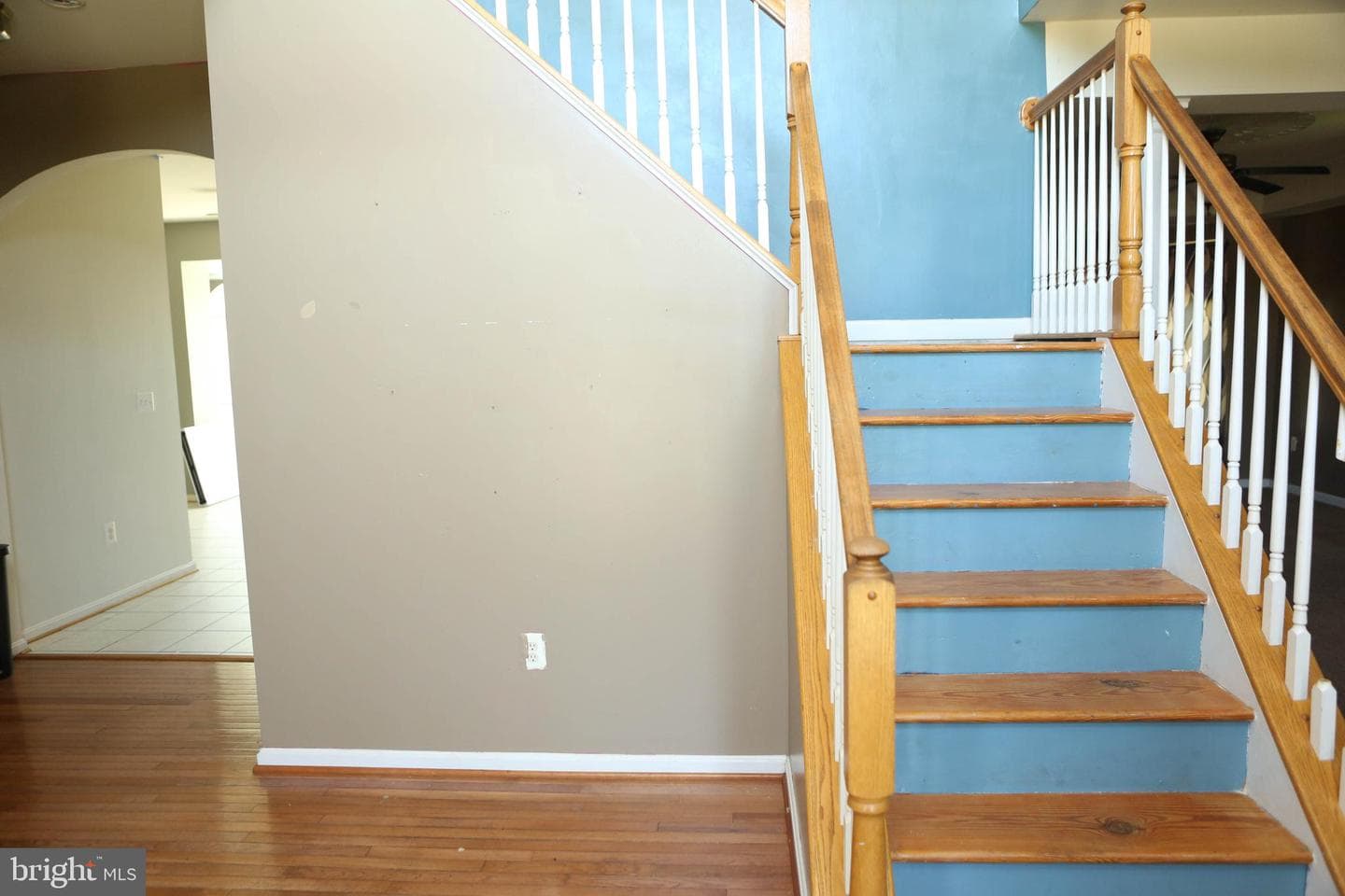 3730 Worthington Street photo 5