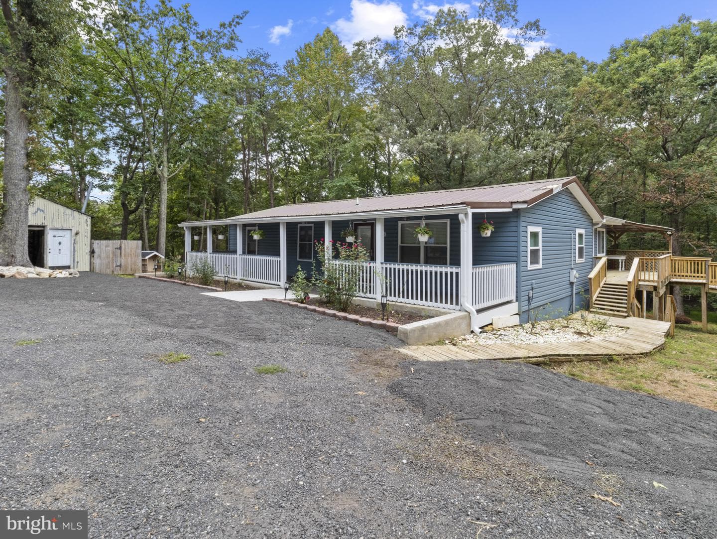 2255 Smith Point Road photo 3
