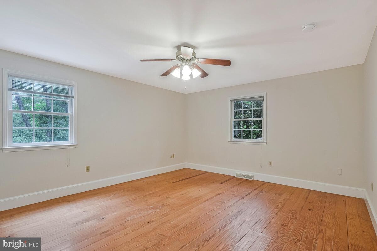 5509 Little Brook Drive photo 24
