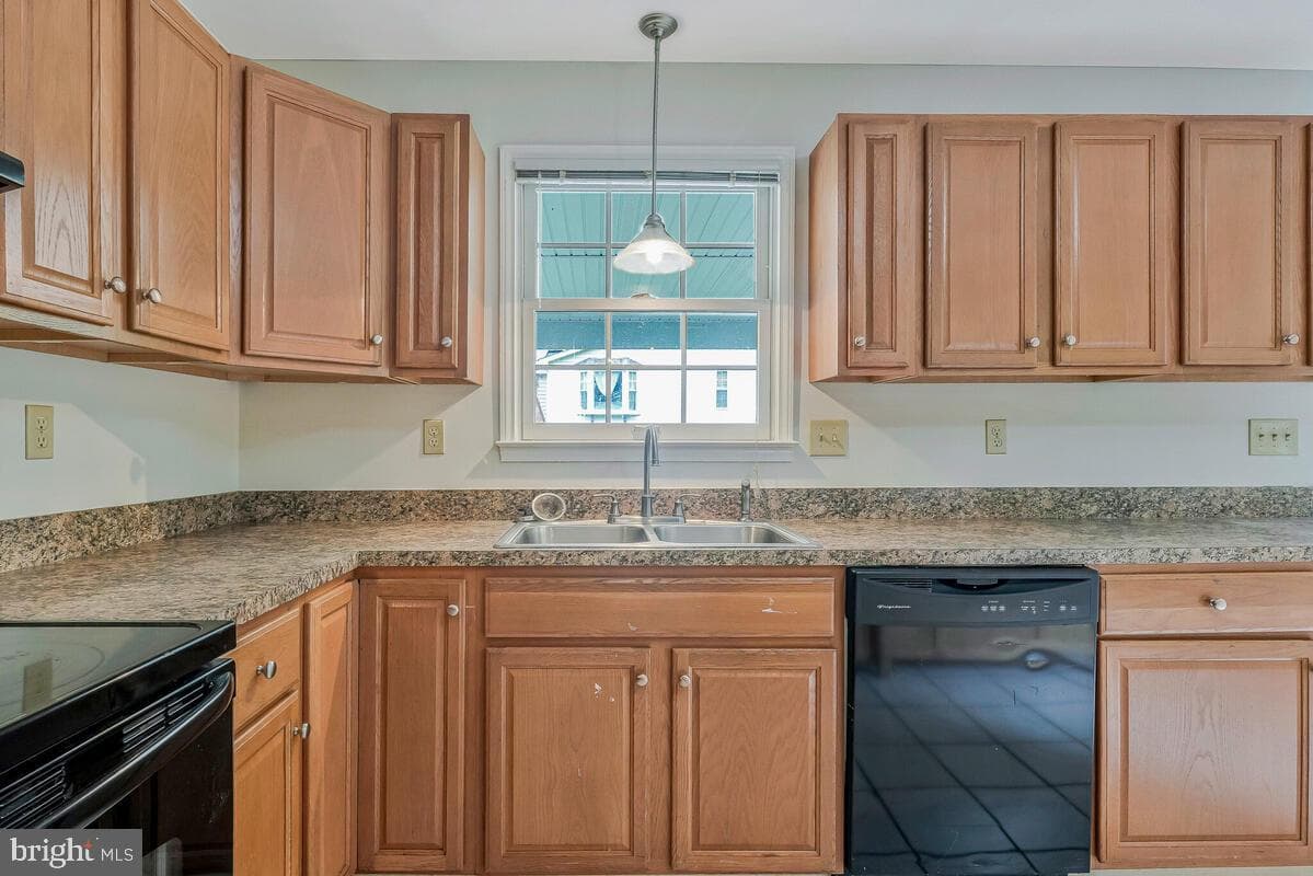 5509 Little Brook Drive photo 7