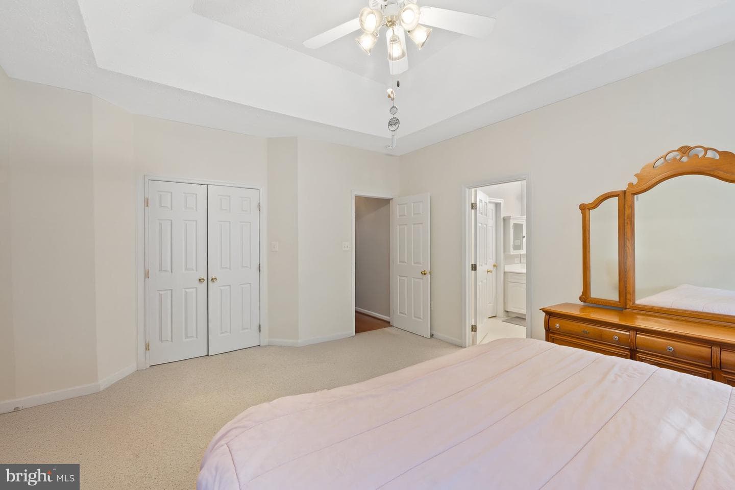 13621 Hearst Place photo 15