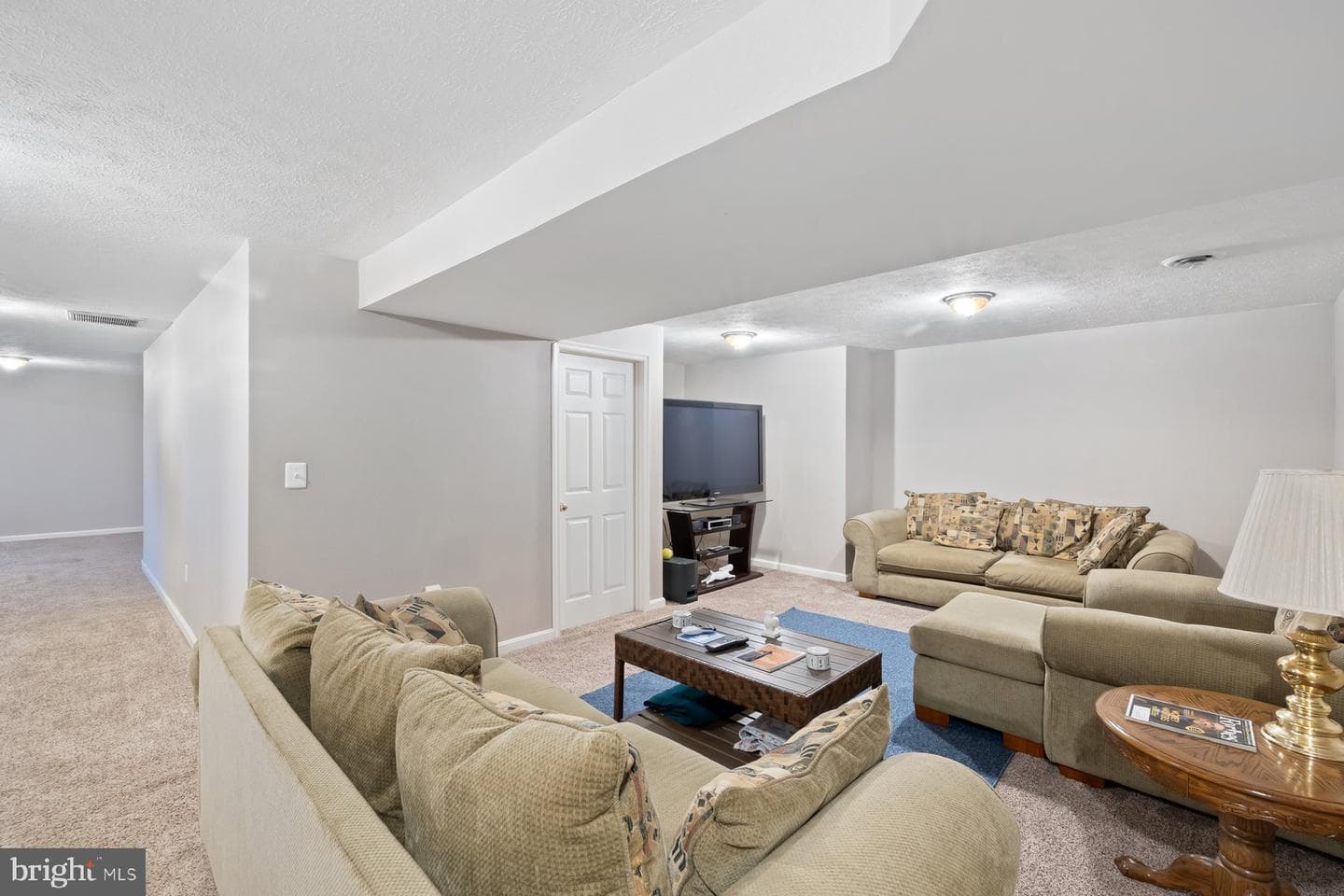 13621 Hearst Place photo 27