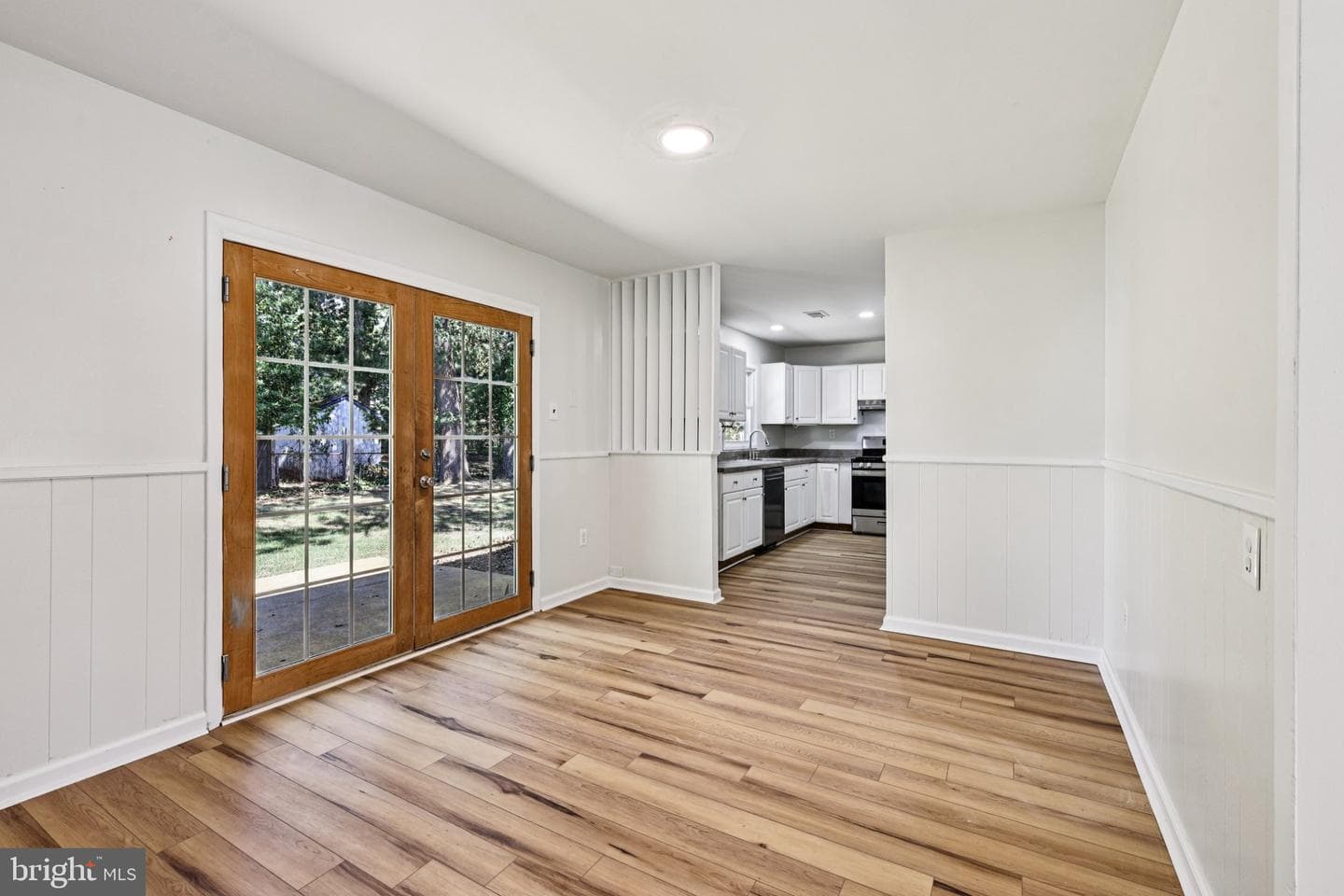 531 Garner Avenue photo 13