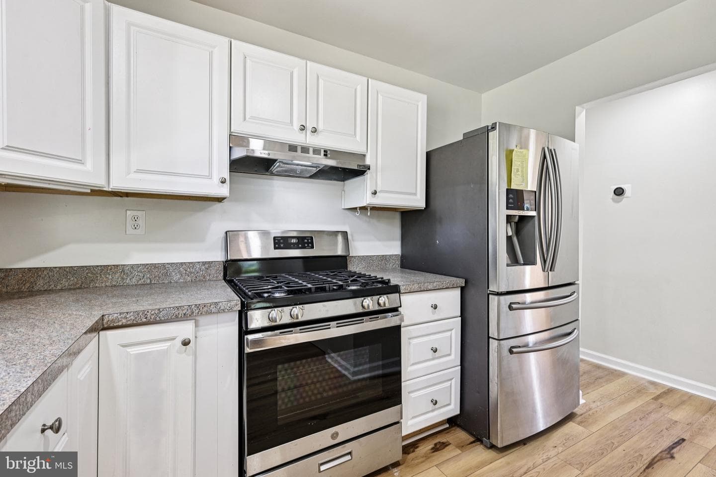 531 Garner Avenue photo 18