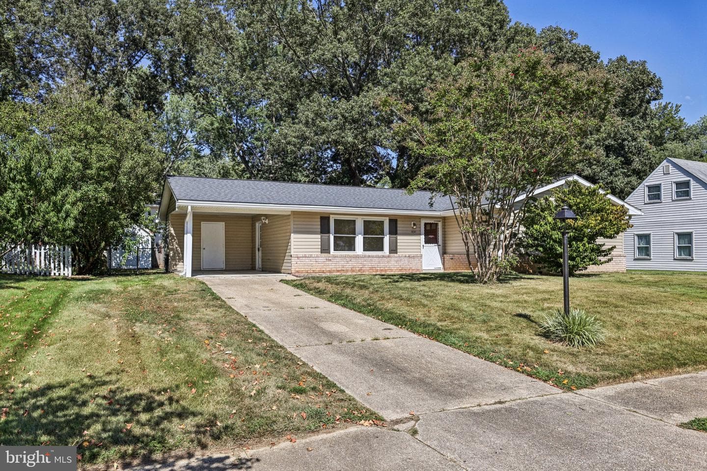 531 Garner Avenue photo 4