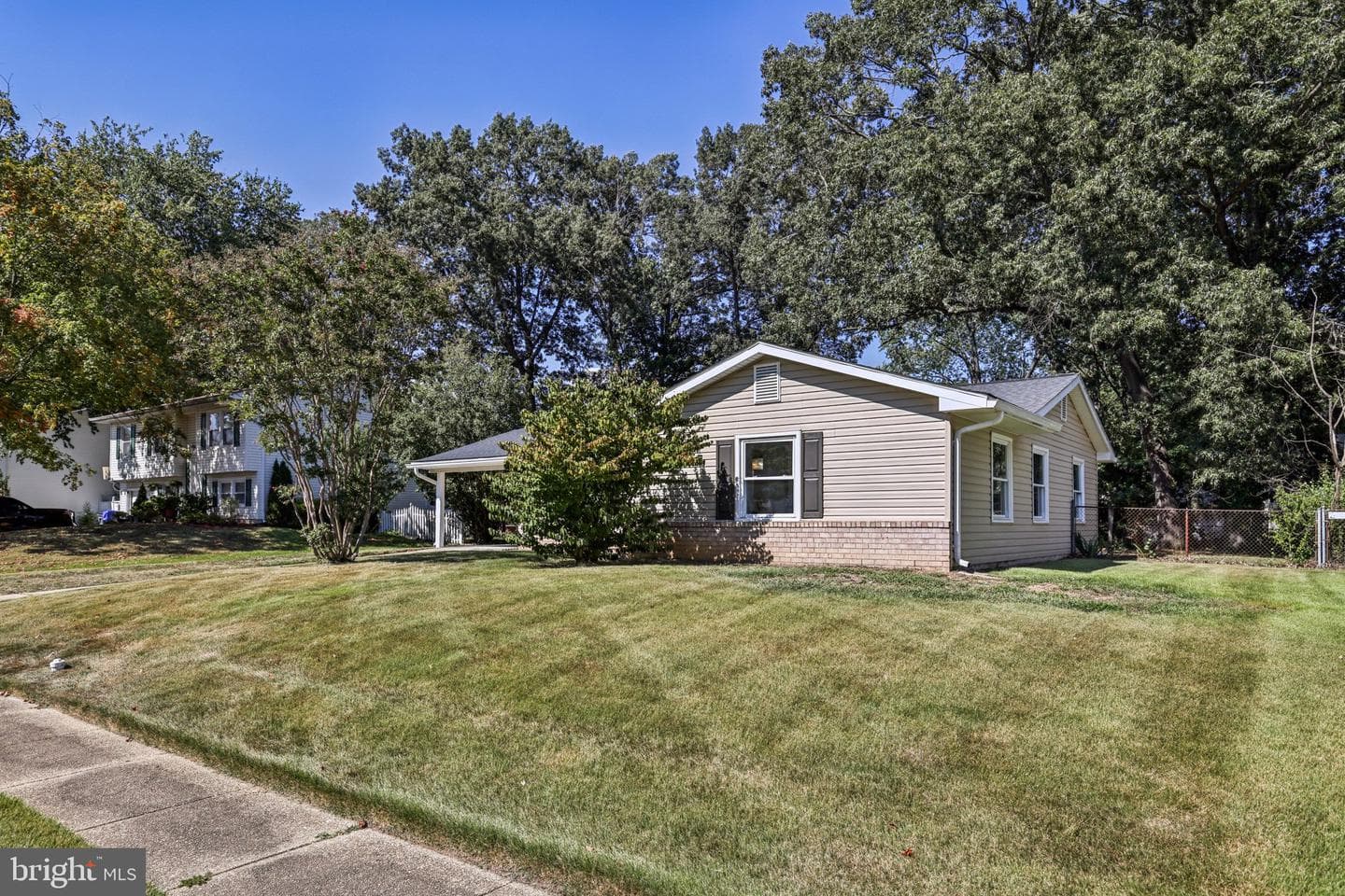 531 Garner Avenue photo 6