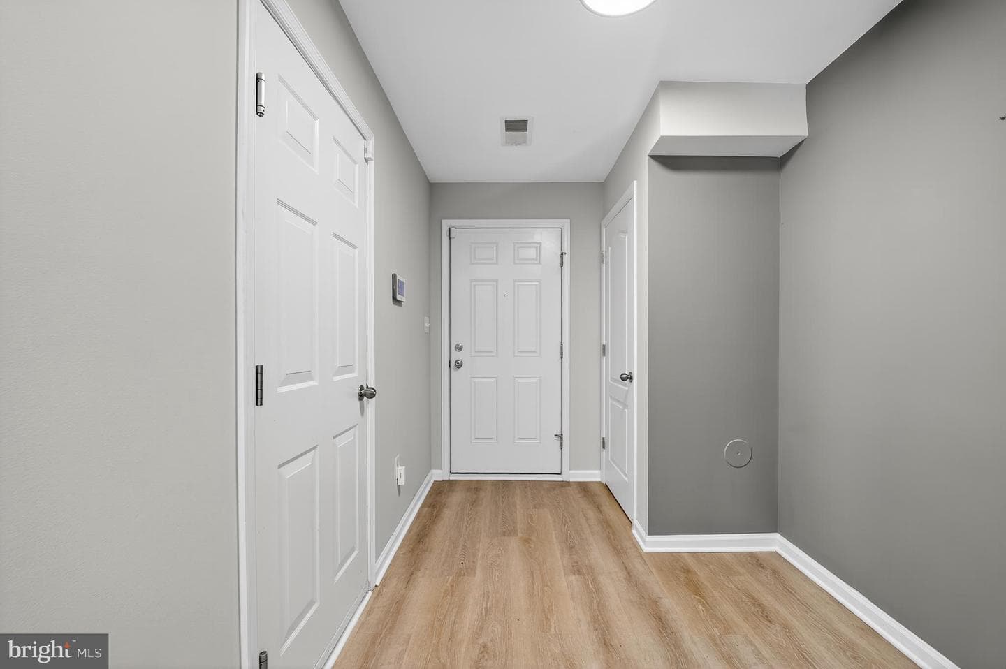 4839 Olympia Place photo 3