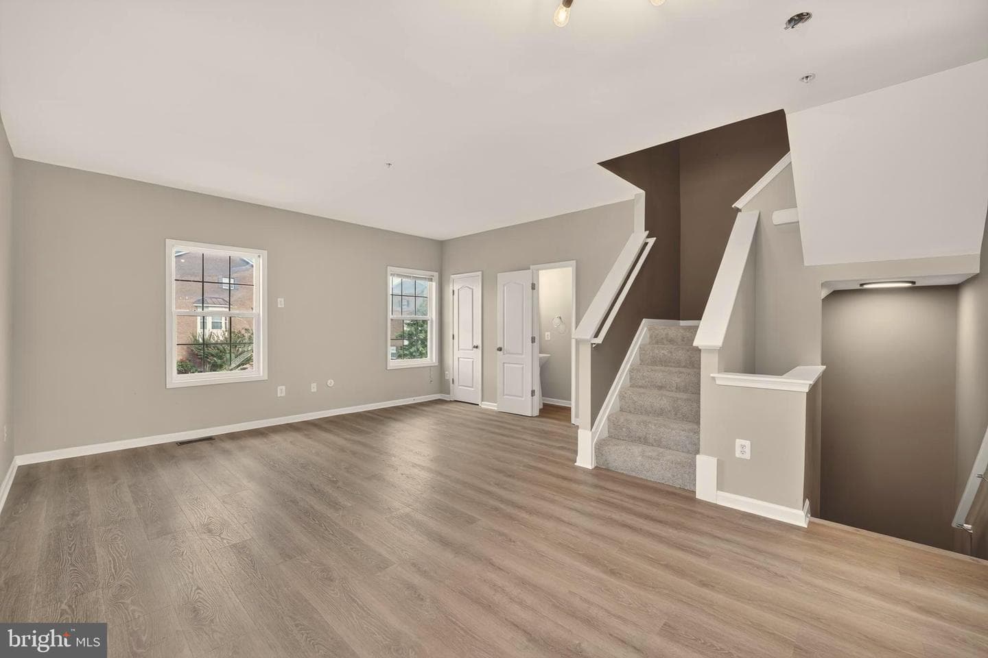 4839 Olympia Place photo 6