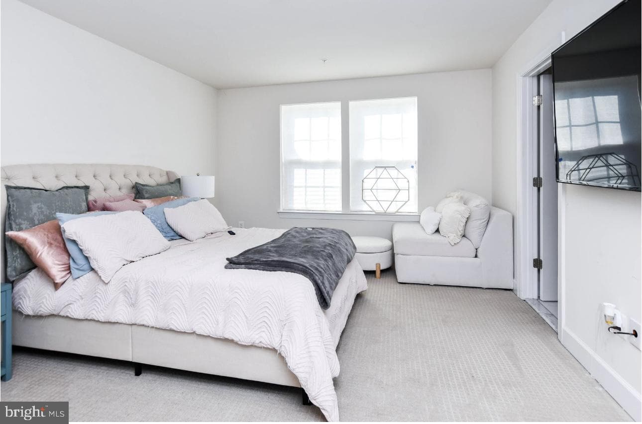 2821 Golden Gate Court photo 15