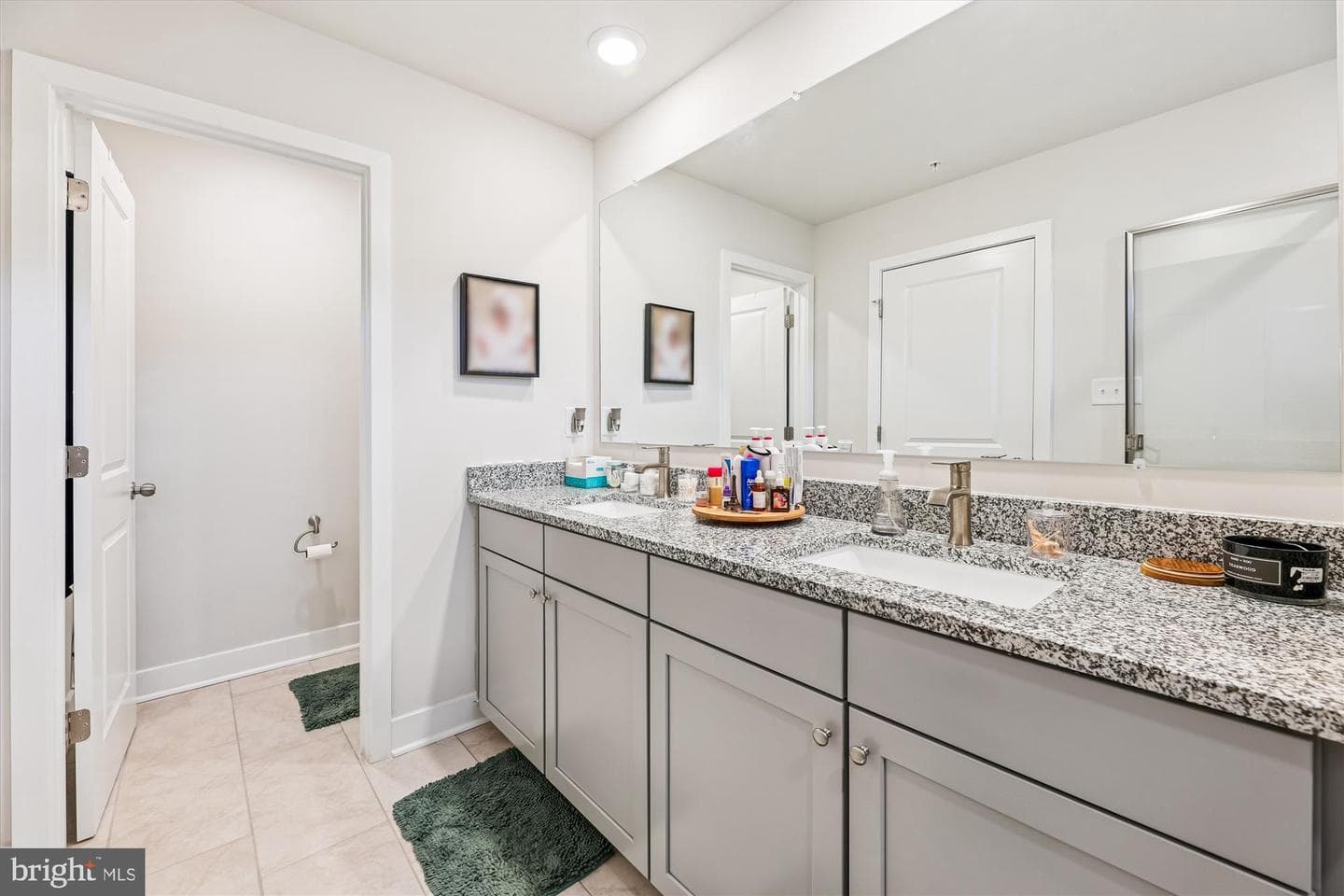6878 Barrowfield Pl photo 26