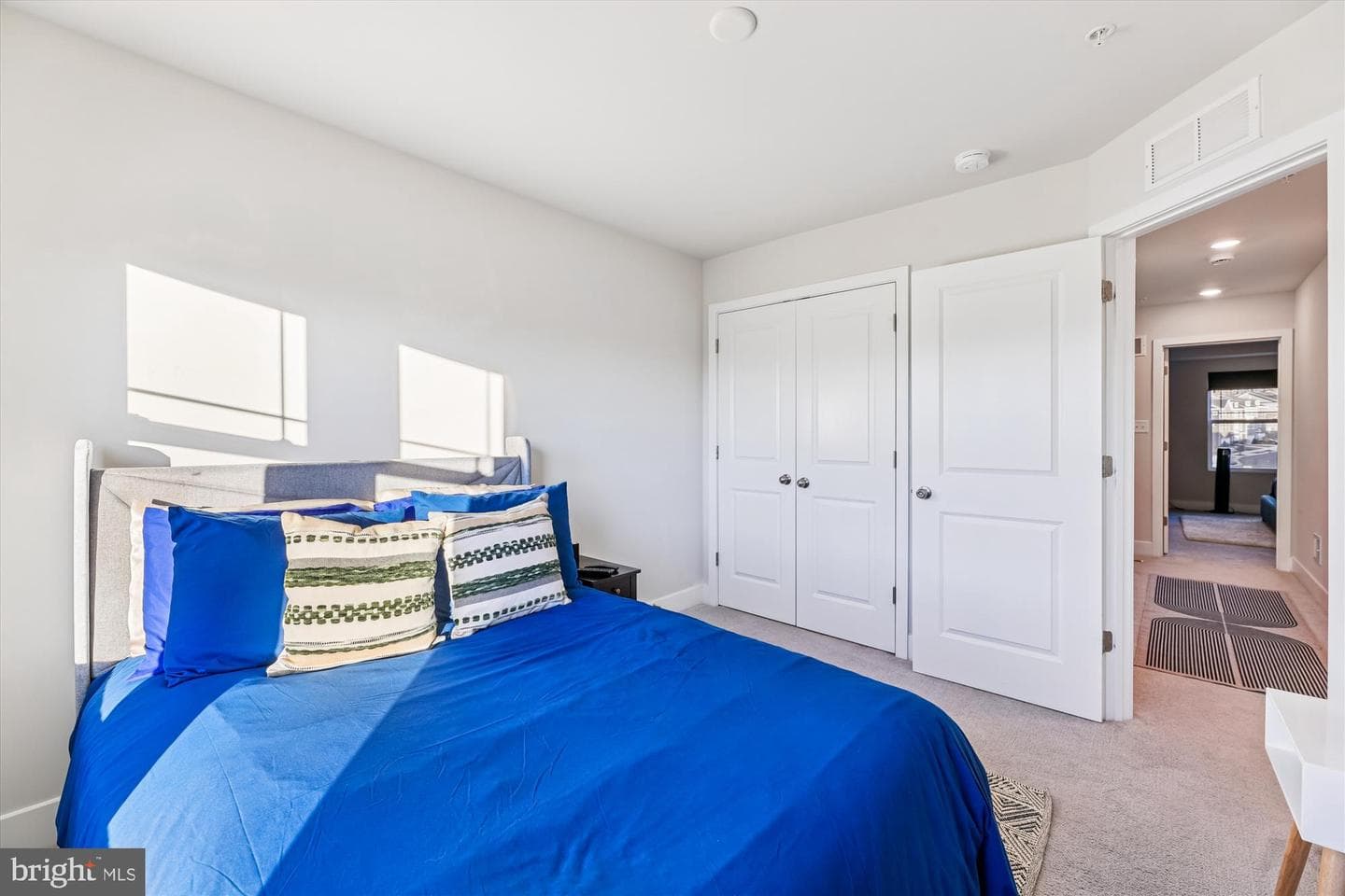 6878 Barrowfield Pl photo 30