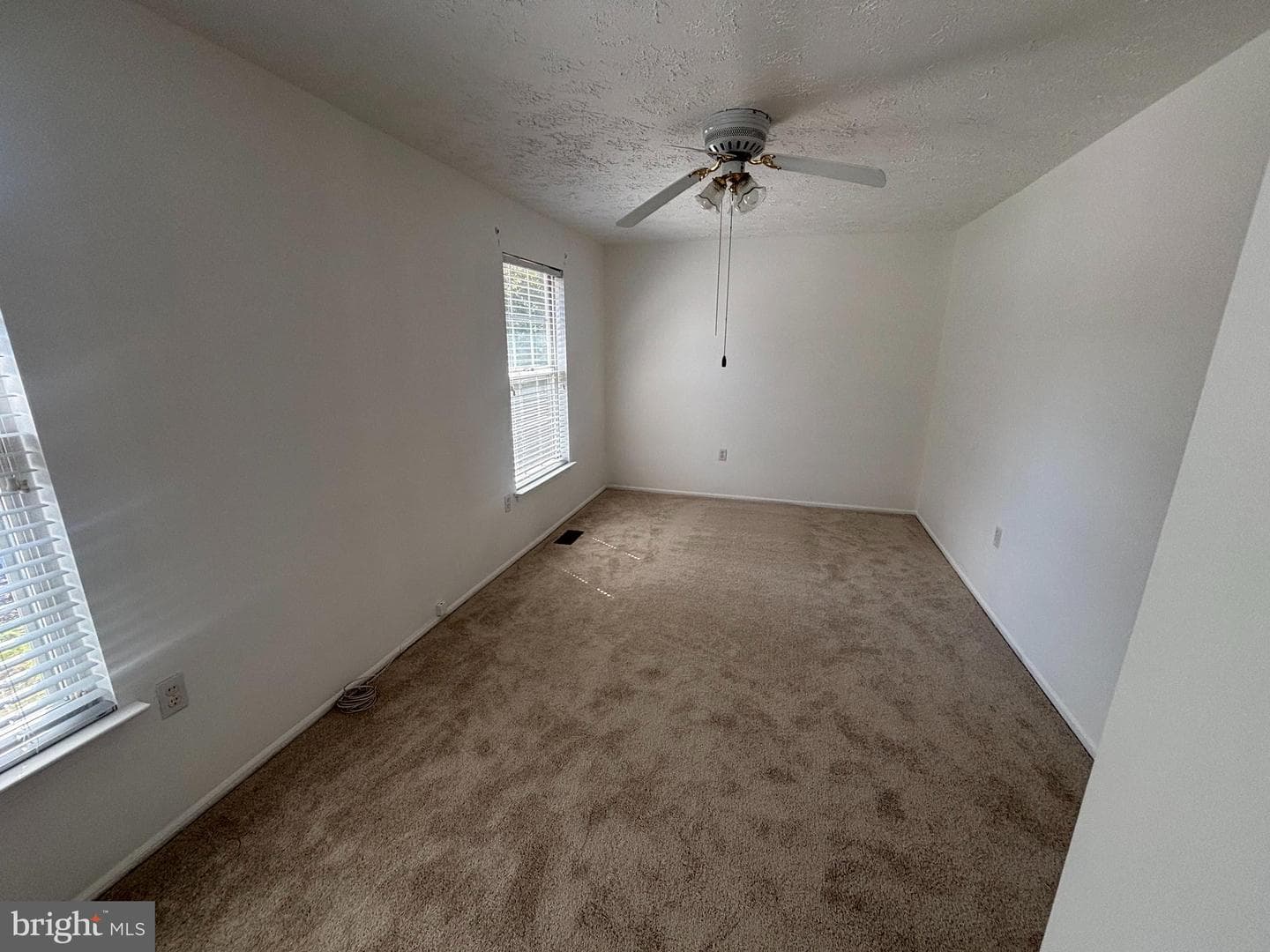 2031 Tanglewood Drive photo 9