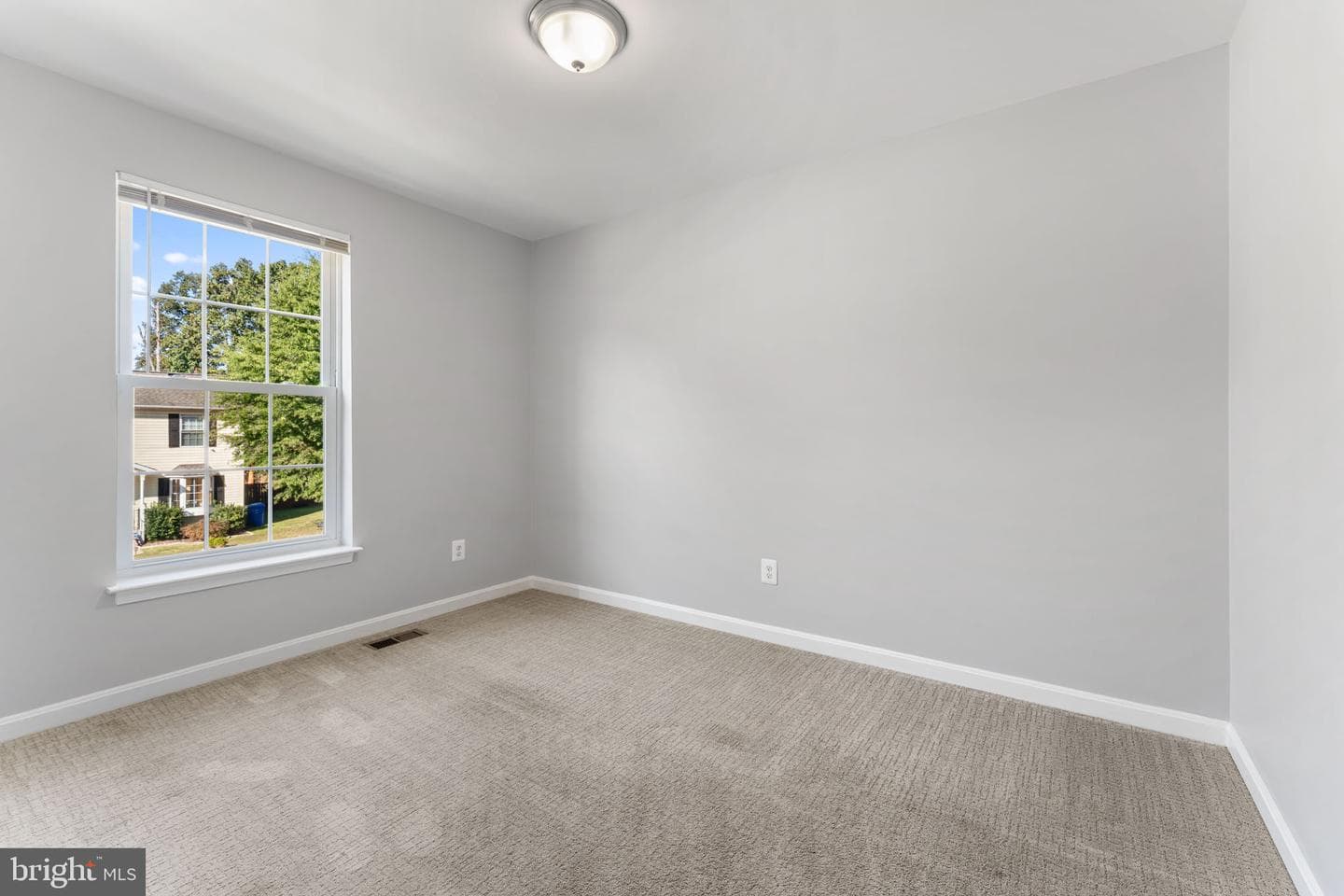 3394 Lox Street photo 22