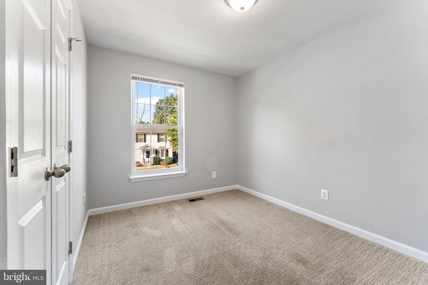 3394 Lox Street photo 23