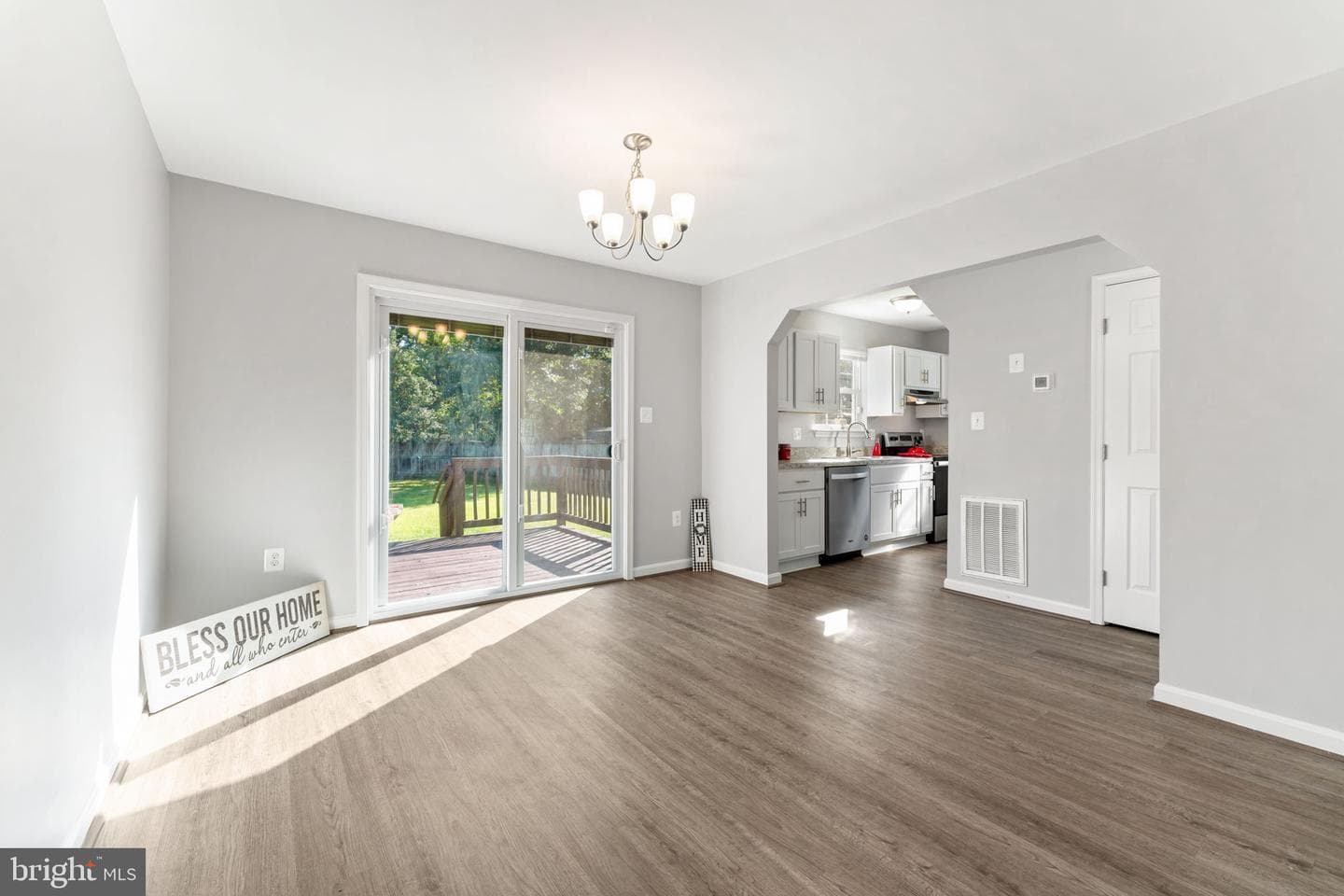 3394 Lox Street photo 8