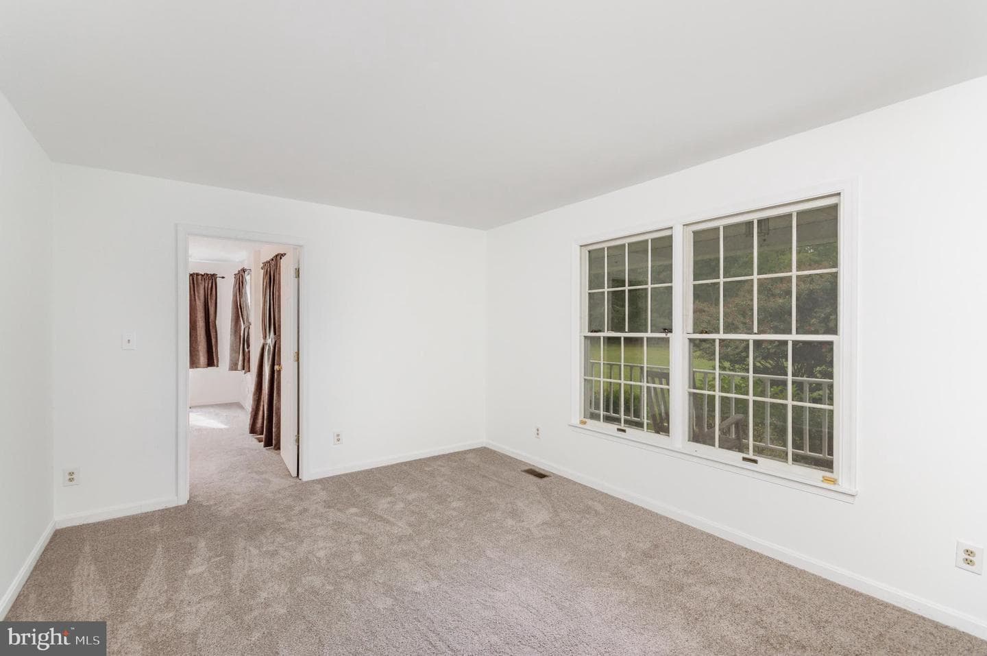 4254 Ridgeway Drive photo 8