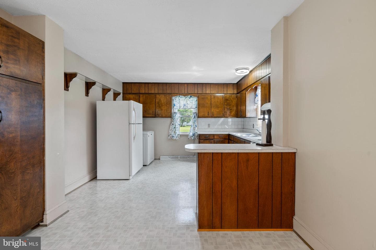 8251 Marshall Corner Road photo 11