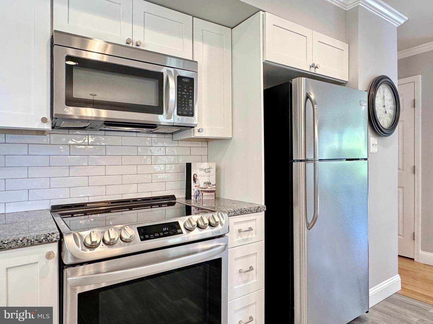 7426 Robin Road photo 10