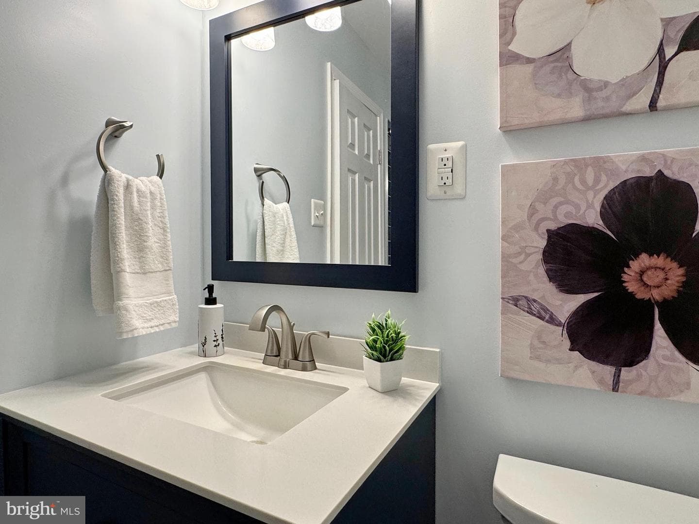 7426 Robin Road photo 26