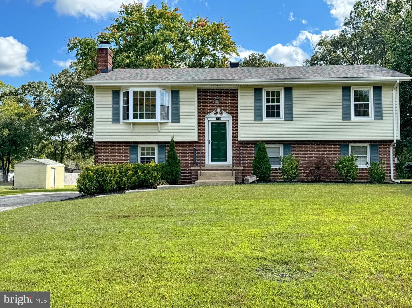 7426 Robin Road photo 48
