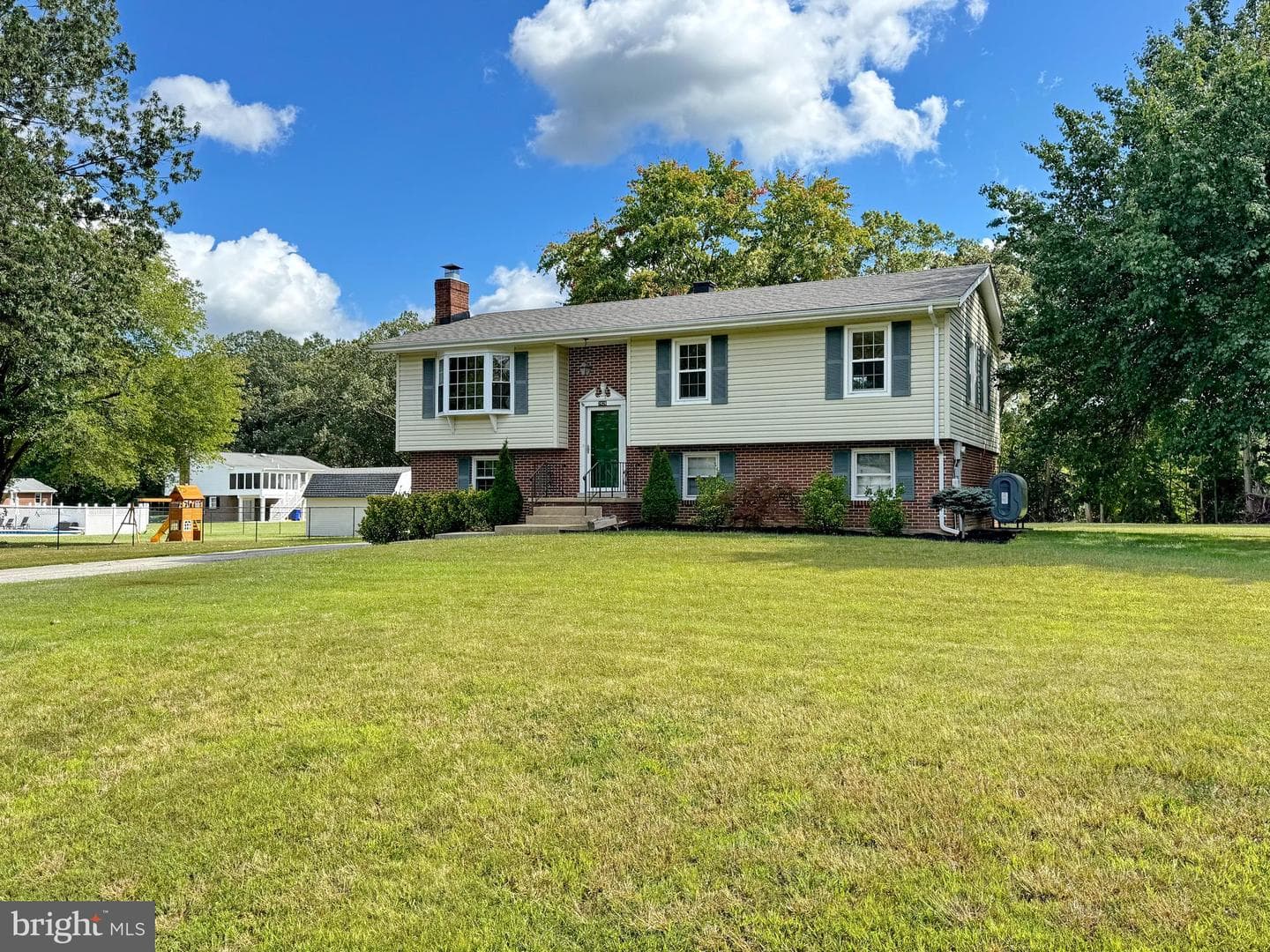 7426 Robin Road photo 50
