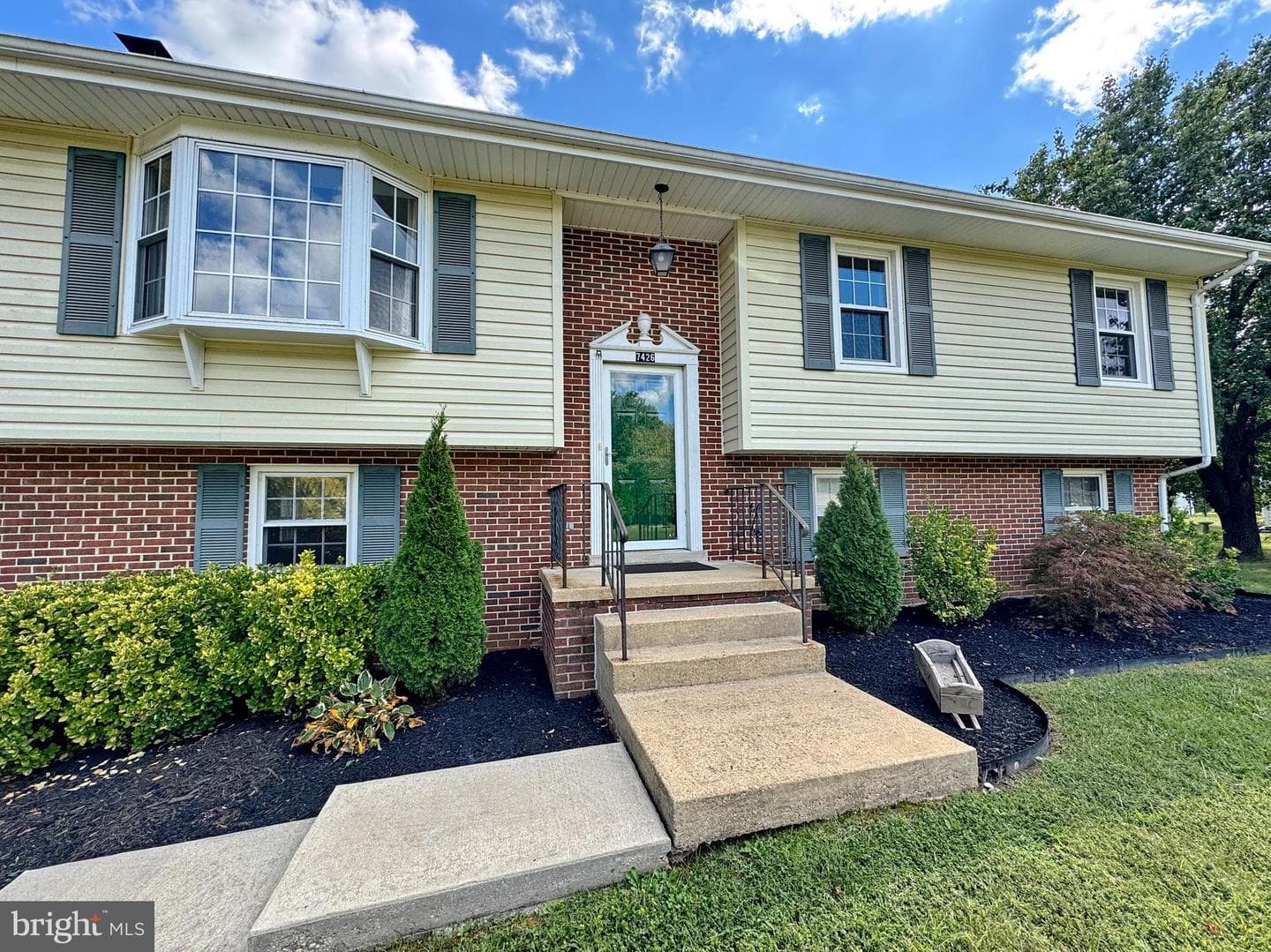 7426 Robin Road photo 53